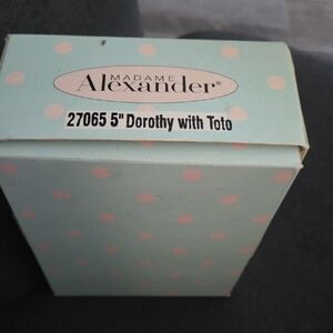 Madame Alexander Official Collector Registration Form